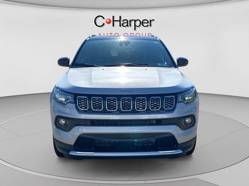 Certified 2025 Jeep Compass Limited AWD/4WD image 8
