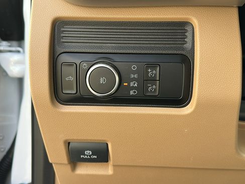 Used 2024 Ford F250 XLT image 16