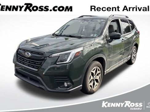 Used 2024 Subaru Forester Premium AWD/4WD image 1