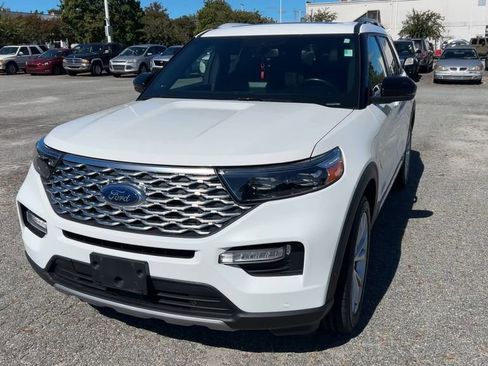 Used 2022 Ford Explorer Platinum w/ Equipment Group 601A image 25