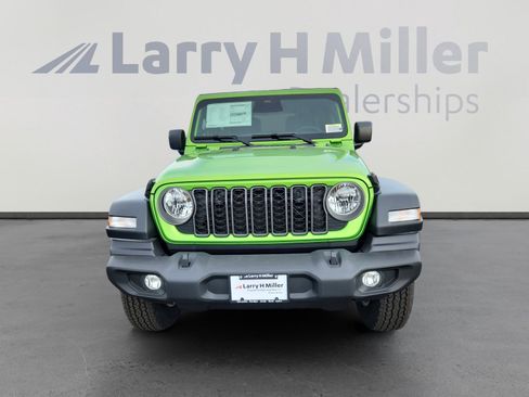 New 2026 Jeep Wrangler Sport AWD/4WD image 9
