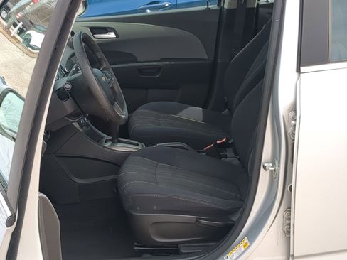 Used 2012 Chevrolet Sonic LT image 11