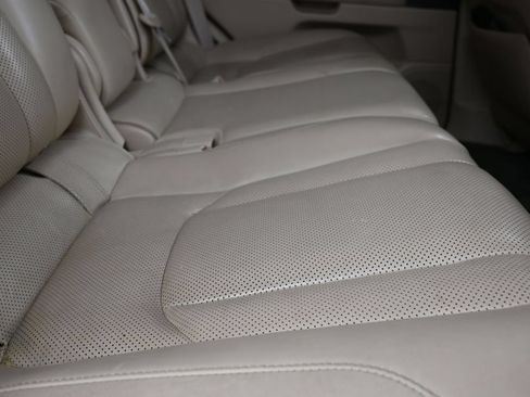 Used 2017 Lexus LX 570 4WD image 24