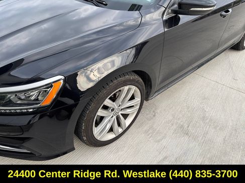 Used 2018 Volkswagen Passat 2.0T SE FWD image 4