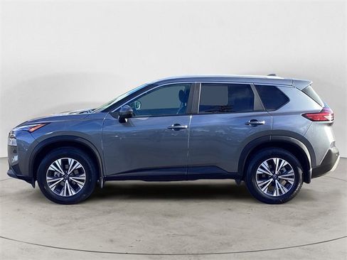 Used 2023 Nissan Rogue SV w/ SV Premium Package image 2