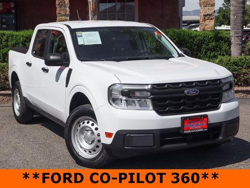 Used 2023 Ford Maverick XL image 2