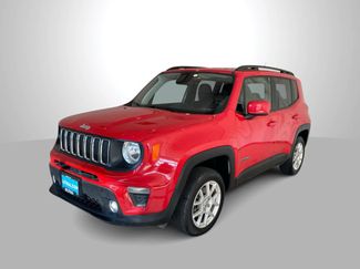 Used 2019 Jeep Renegade Latitude w/ Cold Weather Group AWD/4WD video 1