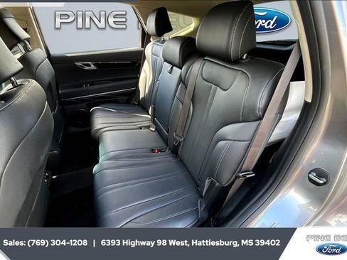 Used 2025 Genesis GV80 2.5T Standard image 19