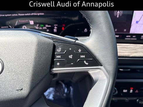 Certified 2025 Audi Q5 Premium w/ Convenience Package AWD/4WD image 19