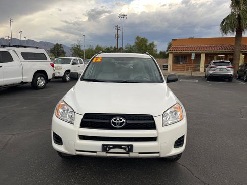 Used 2012 Toyota RAV4 FWD w/ Value Pkg image 8