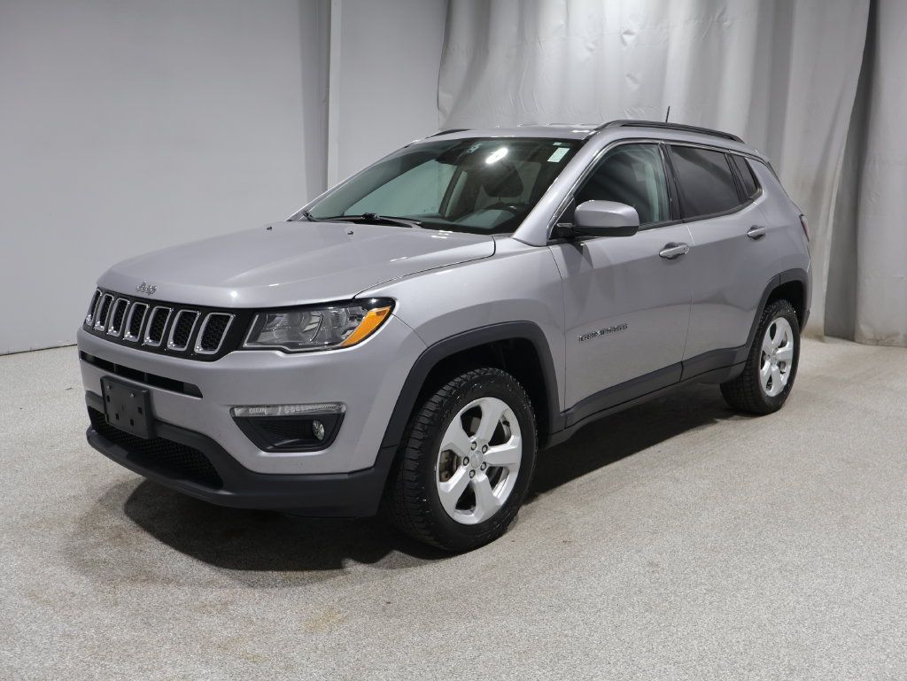 Used 2018 Jeep Compass Latitude AWD/4WD image 5