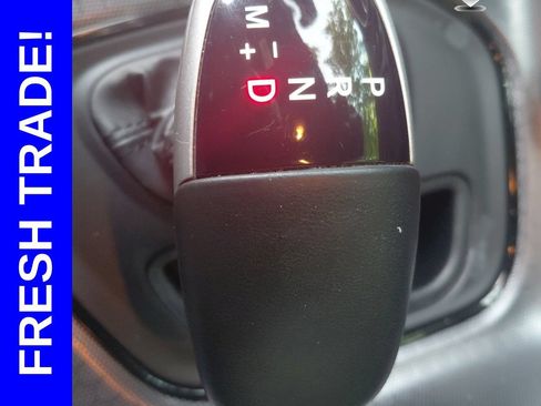 Used 2016 Dodge Challenger SXT Plus RWD image 13