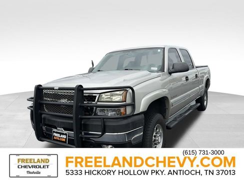Used 2007 Chevrolet Silverado 2500 LT image 6