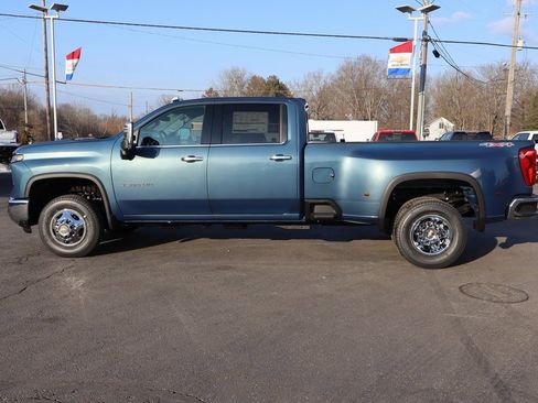 New 2026 Chevrolet Silverado 3500 LTZ w/ LTZ Convenience Package image 23