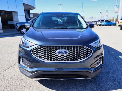 Used 2024 Ford Edge SEL w/ Convenience Package image 8