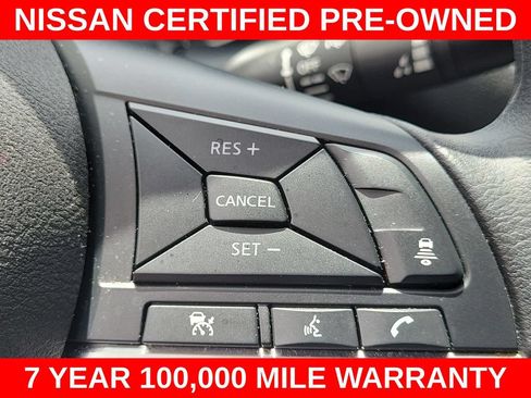 Used 2024 Nissan Sentra SV FWD image 20