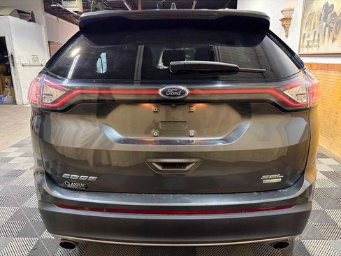 Used 2017 Ford Edge SEL w/ Equipment Group 201A FWD image 4