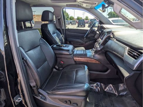 Used 2016 Chevrolet Suburban LTZ AWD/4WD image 15
