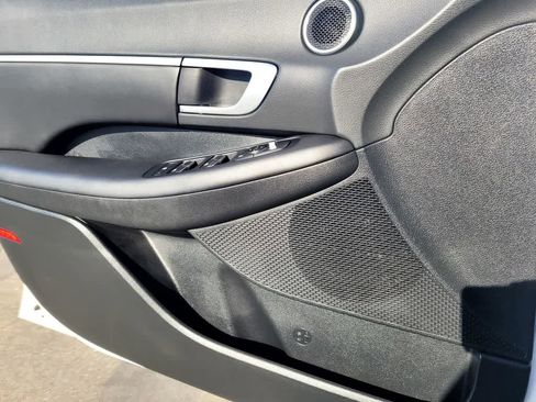 Used 2022 Hyundai Sonata SEL image 16