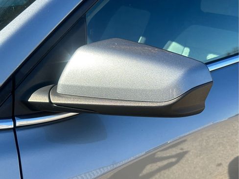 Certified 2023 Chevrolet Equinox LT w/ Driver Convenience Package image 12