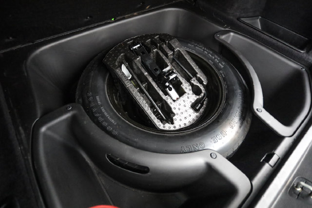 Used 2015 Jeep Grand Cherokee Limited AWD/4WD image 75