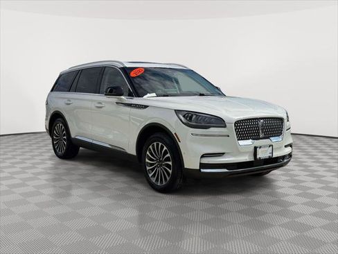 Used 2023 Lincoln Aviator Reserve w/ Elements Package Plus AWD/4WD image 1