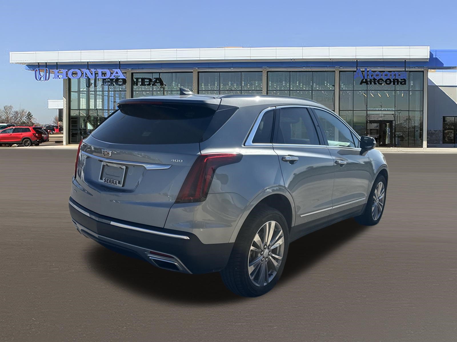 Used 2024 Cadillac XT5 Premium Luxury w/ LPO, Floor Liner Package AWD/4WD image 4