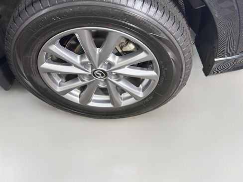 Used 2025 MAZDA CX-5 AWD 2.5 S w/ Preferred Package image 11