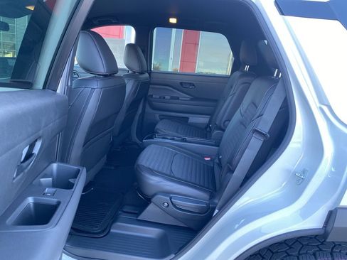 New 2025 Nissan Pathfinder Rock Creek image 16