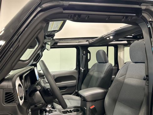 New 2025 Jeep Wrangler Sport S image 15
