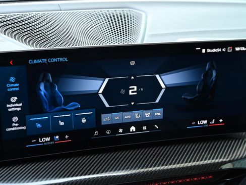 Used 2026 BMW M4 Competition w/ Executive Package image 38