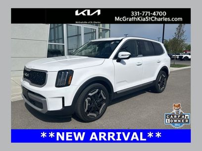 Used 2023 Kia Telluride EX w/ EX Captain's Chair Package