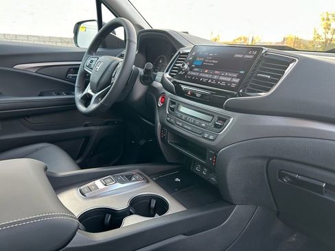 New 2026 Honda Ridgeline RTL image 17