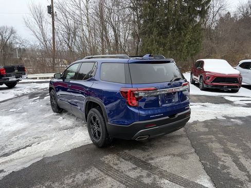 Used 2023 GMC Acadia AT4 w/ Technology Package image 5