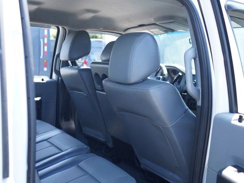 Used 2013 Ford F550 4x4 Crew Cab Super Duty w/ Payload Upgrade Pkg image 31