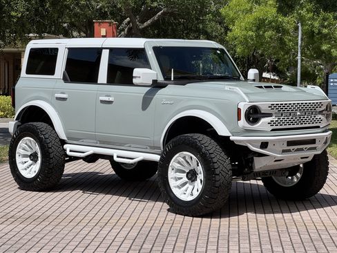 Used 2024 Ford Bronco Outer Banks image 55