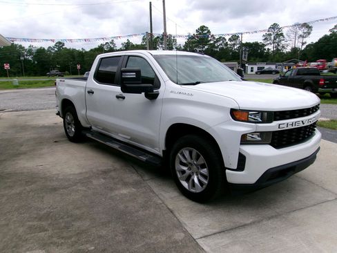 Used 2021 Chevrolet Silverado 1500 Custom w/ Custom Max Trailering Package image 4