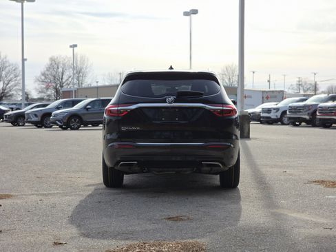 Used 2021 Buick Enclave Essence w/ Sound and Sites Package image 6