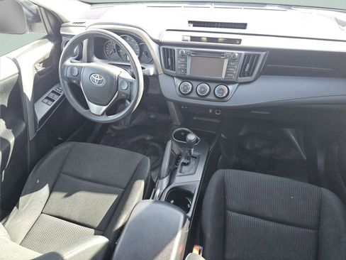 Used 2016 Toyota RAV4 LE image 28