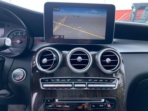 Used 2016 Mercedes-Benz GLC 300 4MATIC image 18