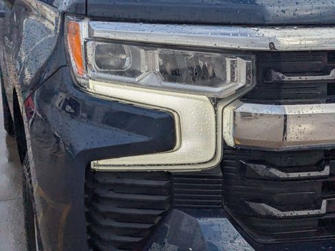 Used 2022 Chevrolet Silverado 1500 LT image 10