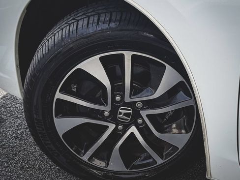Used 2014 Honda Civic EX image 17