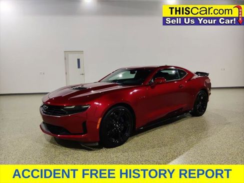 Used 2023 Chevrolet Camaro LT w/ Technology Package RWD image 3