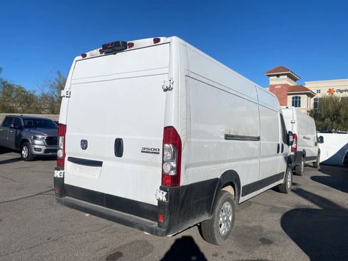 Used 2025 RAM ProMaster 3500 w/ Quick Order Package 22G SLT image 7
