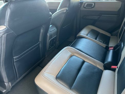 Certified 2024 Ford Bronco Wildtrak AWD/4WD image 14