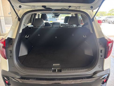 Used 2025 Kia Seltos S FWD image 30
