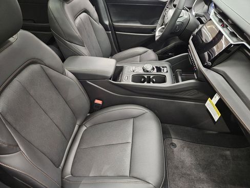 New 2026 Jeep Cherokee Overland image 13