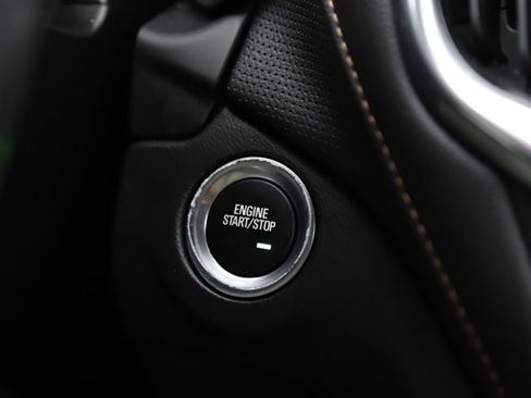 Used 2021 Chevrolet Equinox Premier image 20