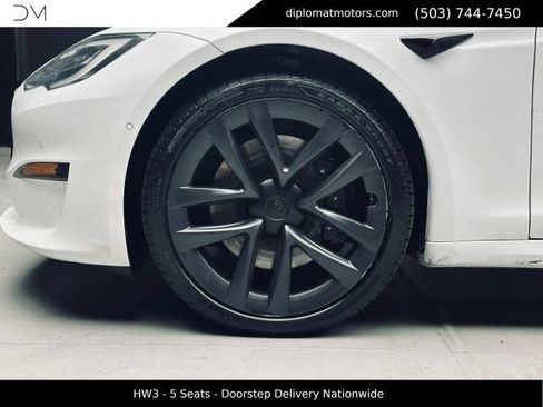 Used 2022 Tesla Model S Plaid AWD/4WD image 37