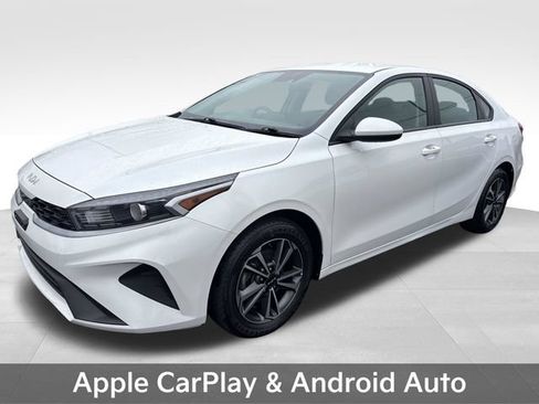 Used 2024 Kia Forte LXS FWD image 10